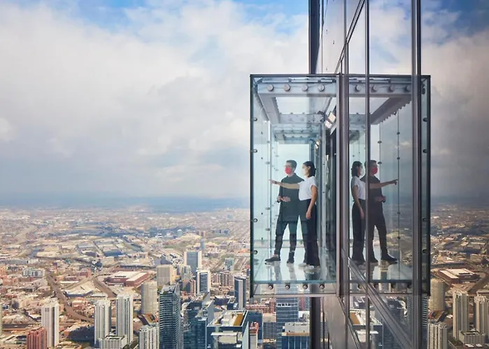 Huge Downtown Penthouse Park, Museums Gym #4